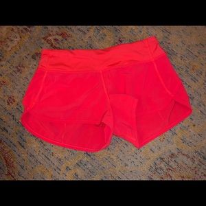 LULU SPEED SHORTS🍋 Size 4! WORN ONCE!